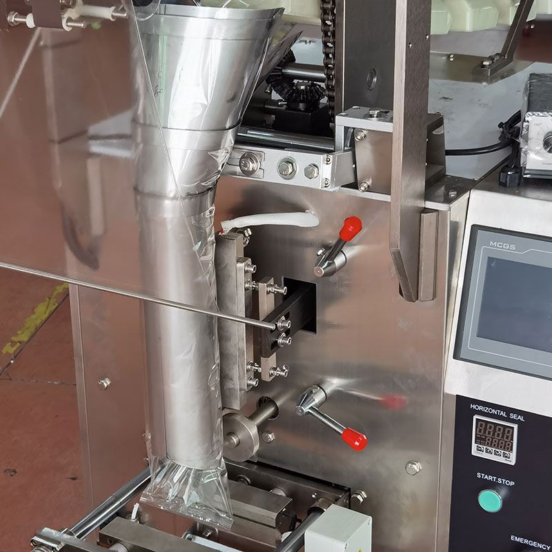 vertical pouch sealing machine