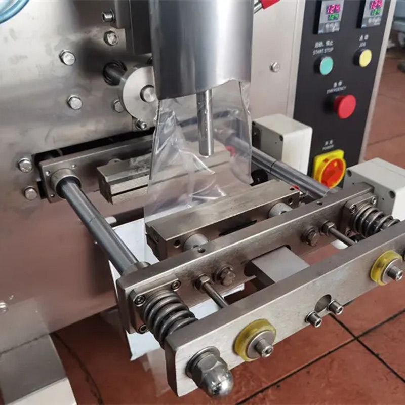 liquid sachet filling machine