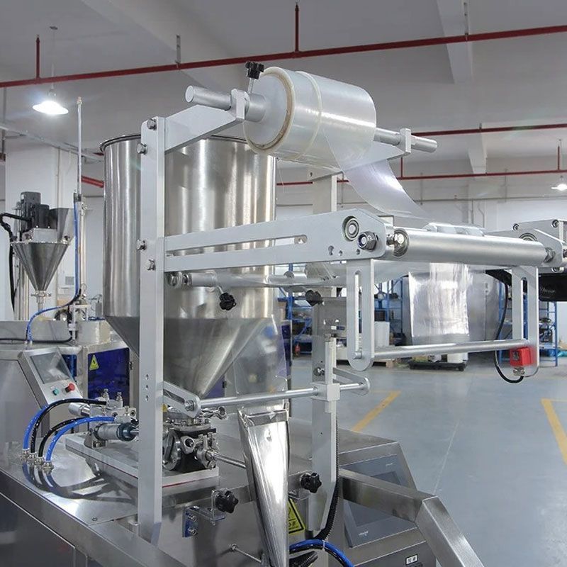 liquid pouch filling and sealing machine